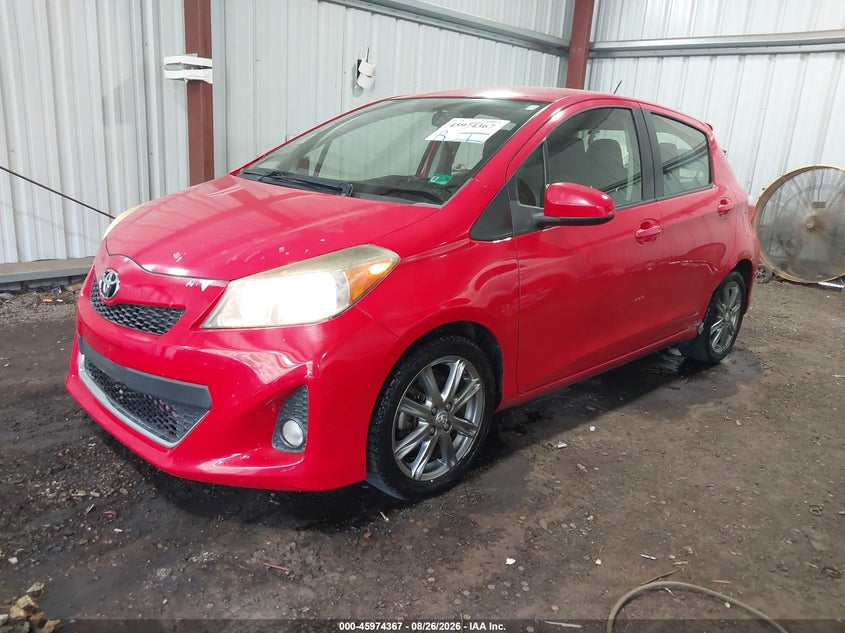 Vin: jtdktud39cd532808, lot: 46473607, toyota yaris se 20122
