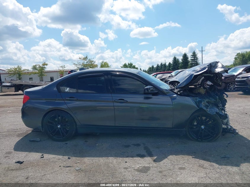 2013 BMW 335I · Фото 13