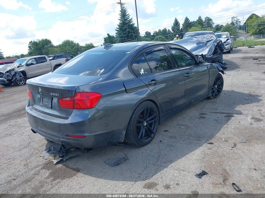 2013 BMW 335I · Фото 4