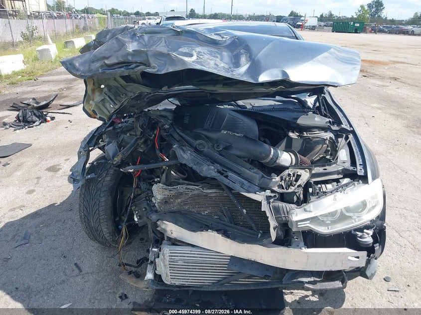 2013 BMW 335I · Фото 6