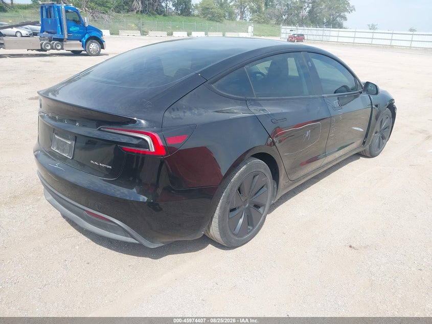 2024 TESLA MODEL 3 auction photo 4