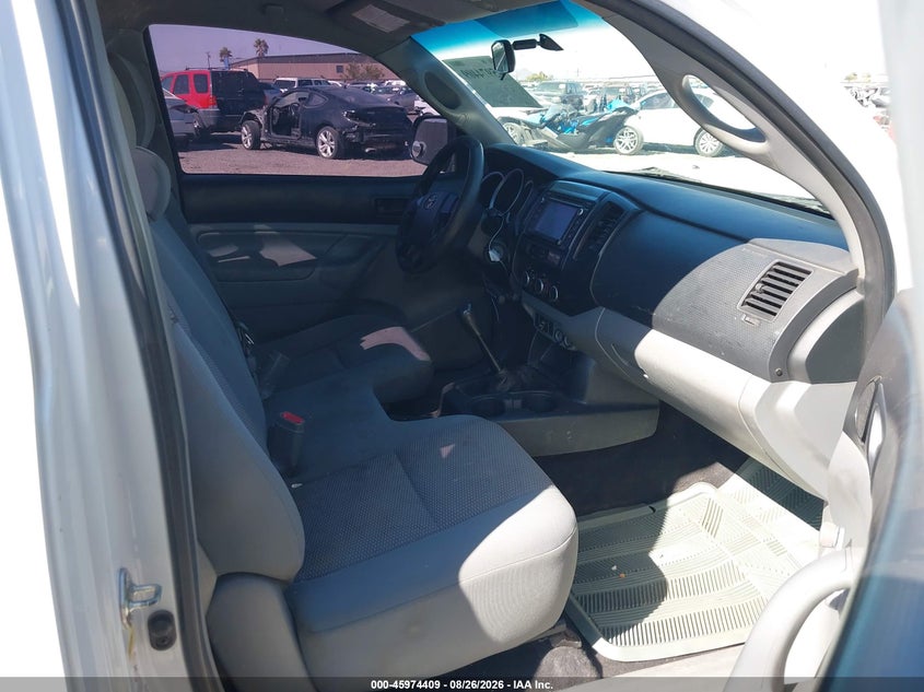 2014 TOYOTA TACOMA auction photo 5
