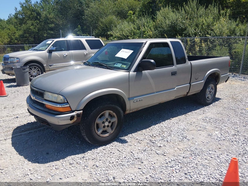 2002 Chevrolet S-10 Pickup, Звичайний знос, IAAI, VIN 1GCDT19W328150128 — фото 2