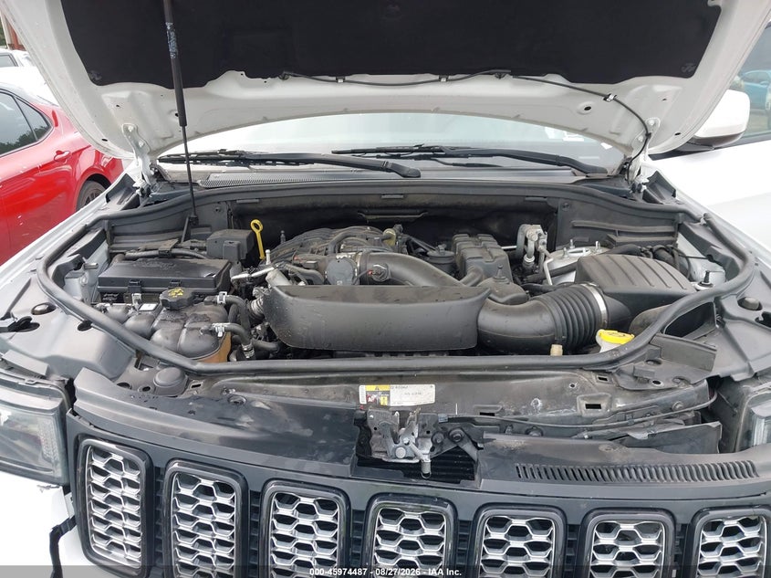 JEEP GRAND CHEROKEE - zdjęcie 10