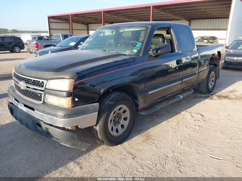 2006 CHEVROLET SILVERADO 1500 auction photo 2