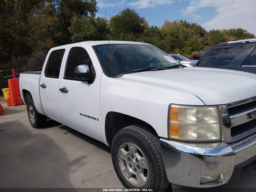 2007 CHEVROLET SILVERADO PICKUP 5.3L V-8 315HP