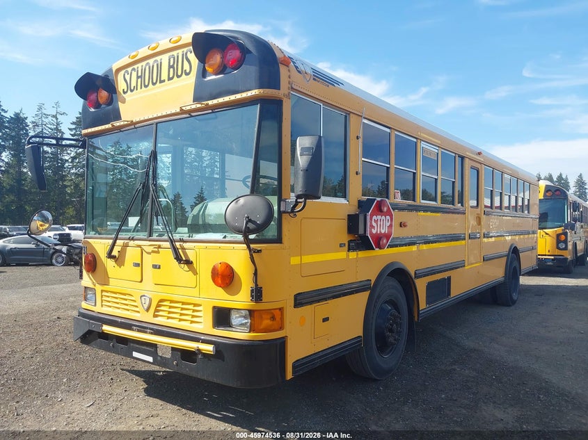 2014 IC CORPORATION 3000 auction photo 2