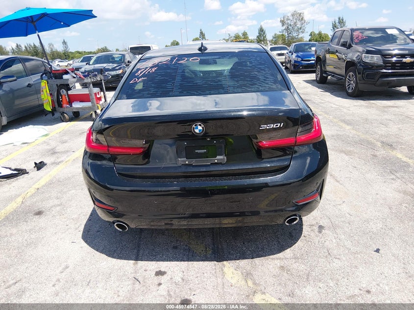 2019 BMW 330I · Фото 17