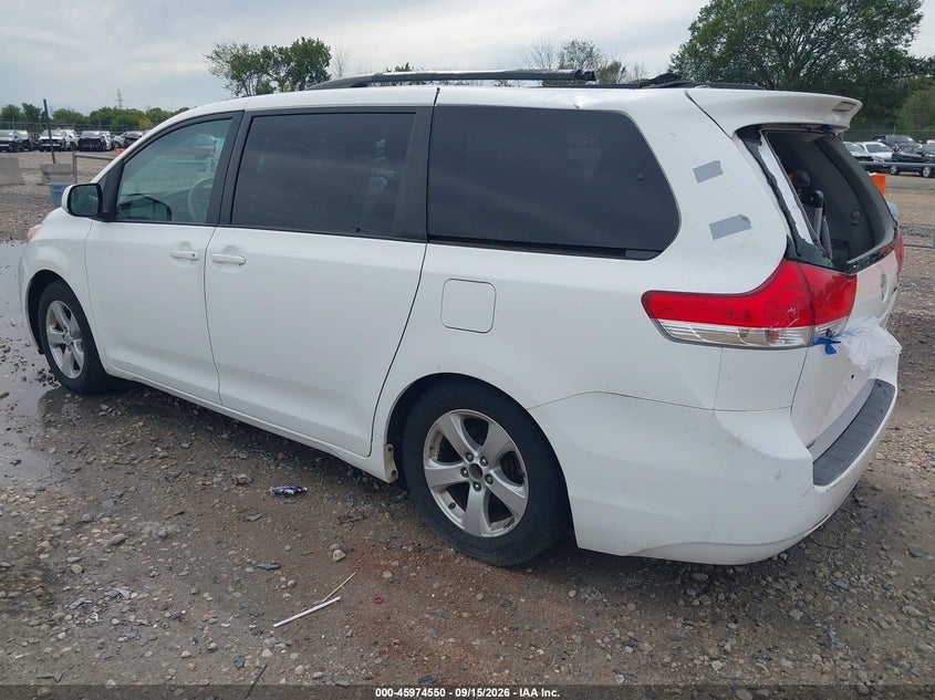 Vin: 5tdkk3dc9bs127919, lot: 46473790, toyota sienna le v6 20113