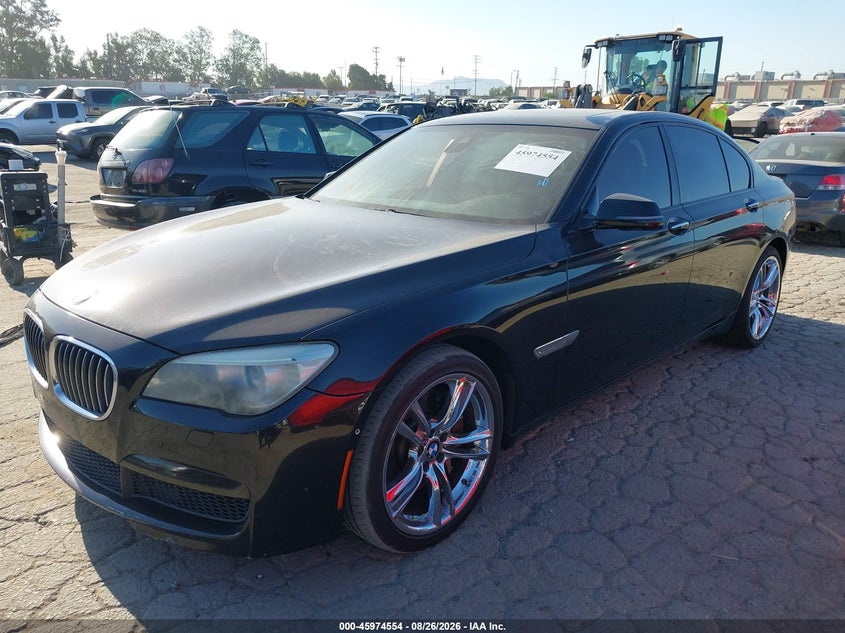 2013 BMW 750I auction photo 2