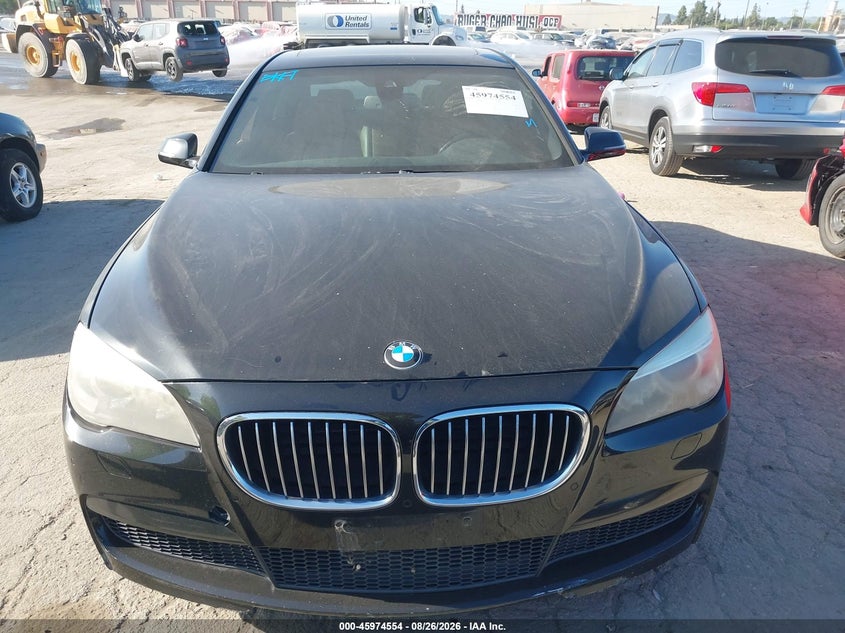 2013 BMW 750I auction photo 6