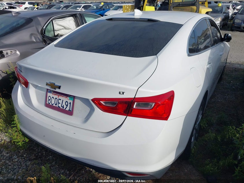 2018 CHEVROLET MALIBU auction photo 4