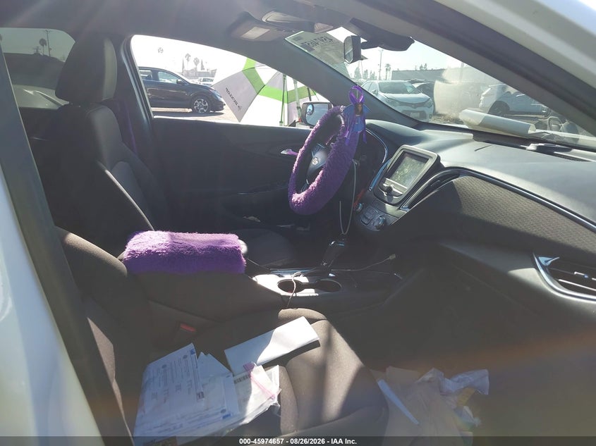 2018 CHEVROLET MALIBU auction photo 5