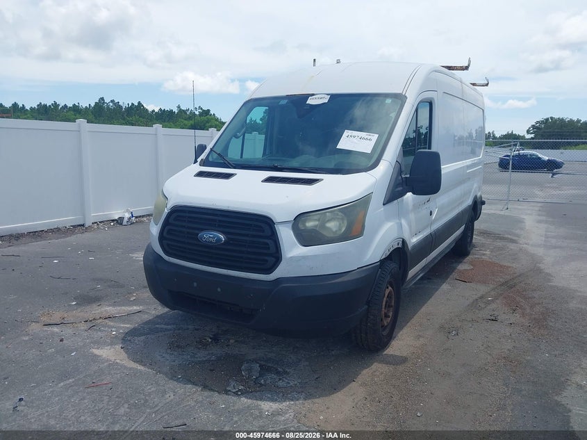 2015 FORD TRANSIT-150 auction photo 2