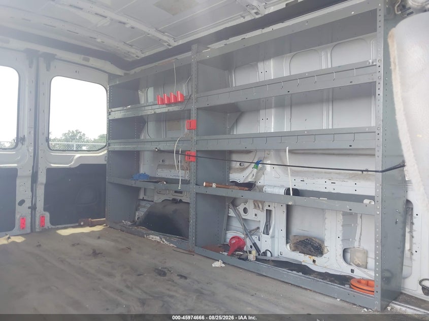 2015 FORD TRANSIT-150 auction photo 8