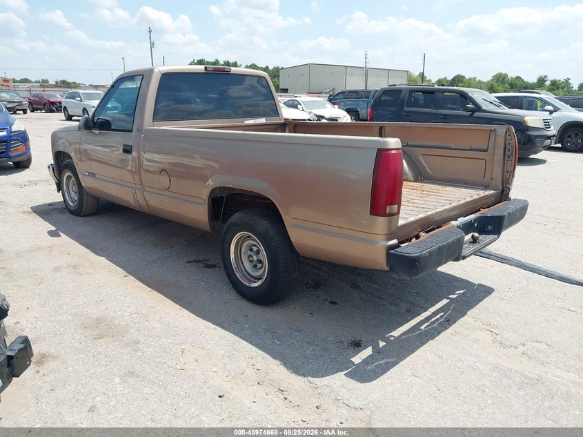 1997 CHEVROLET C1500 auction photo 3