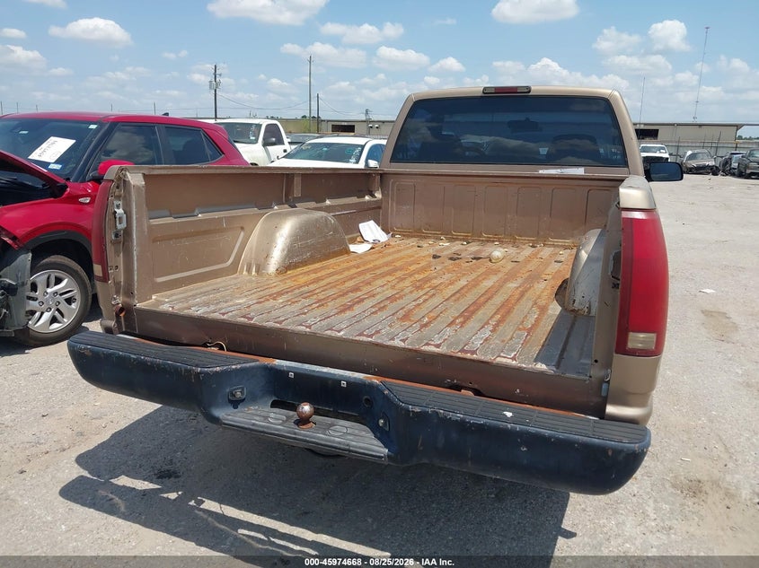 1997 CHEVROLET C1500 auction photo 6