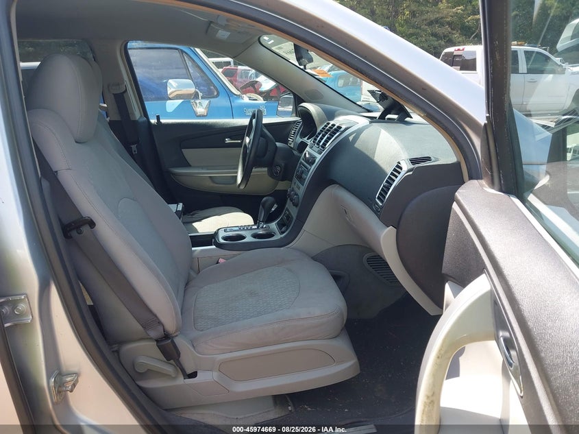 2009 GMC ACADIA auction photo 5