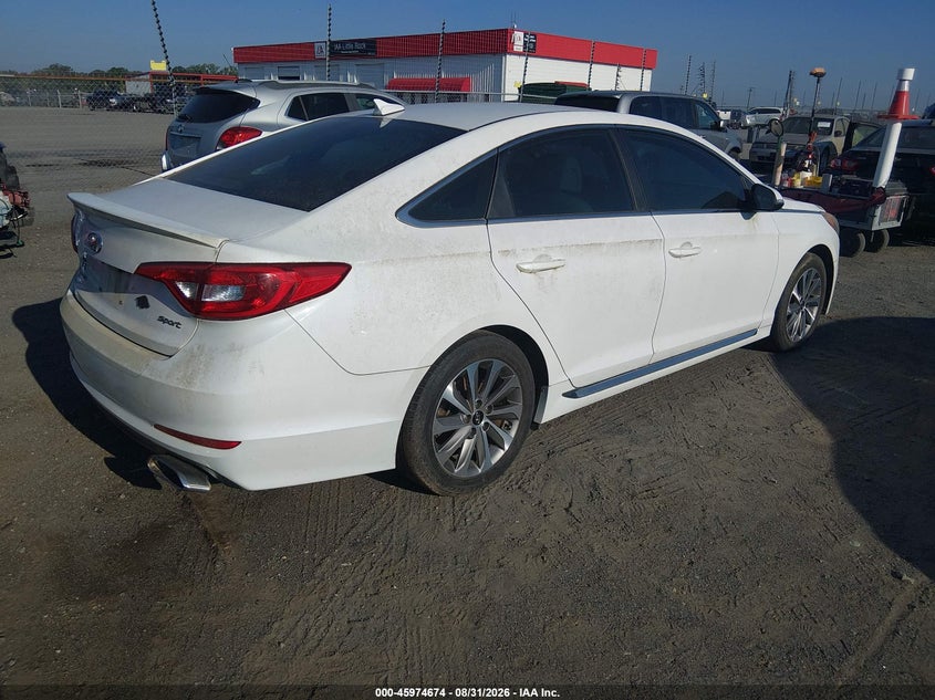 2015 HYUNDAI SONATA auction photo 4