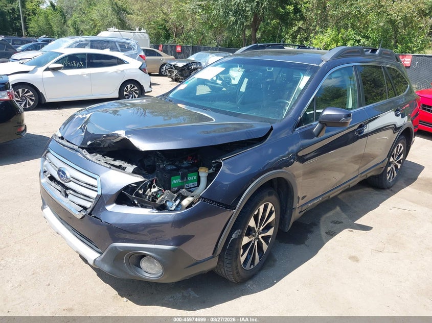 2015 Subaru Outback, Front End, IAAI, VIN 4S4BSBNC2F3327360 — photo 2