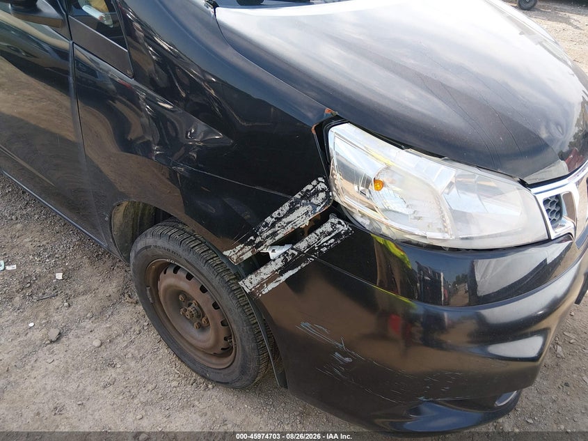 2014 NISSAN NV200 auction photo 6