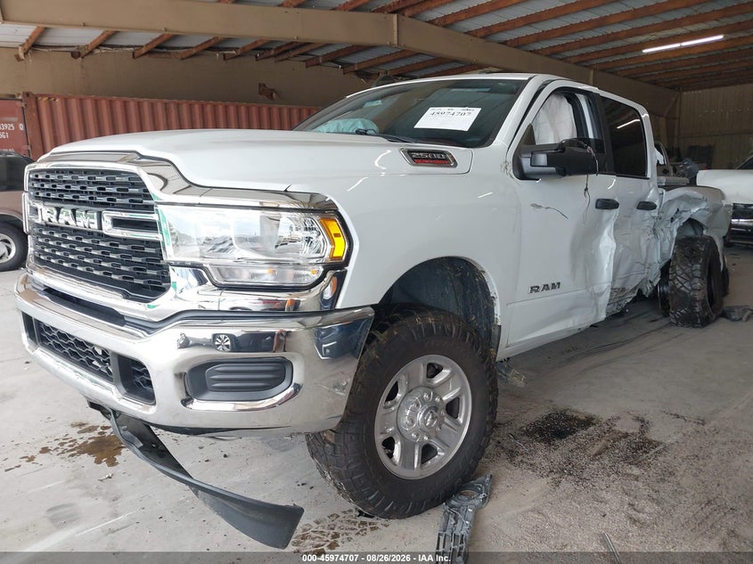2024 RAM 2500, Left Side, IAAI, VIN 3C6UR5DJ0RG254847 — photo 2