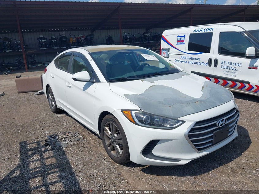 2017 HYUNDAI ELANTRA auction photo 1