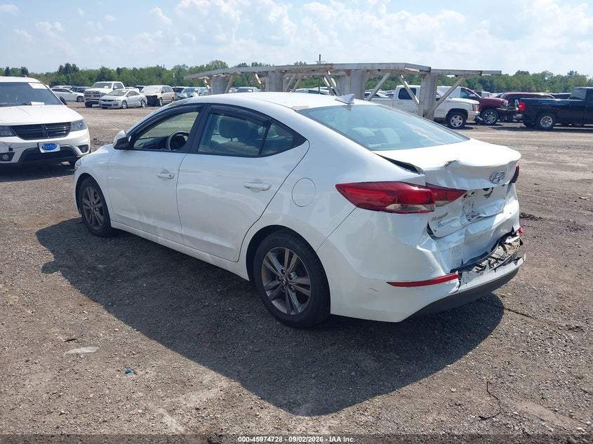 2017 HYUNDAI ELANTRA auction photo 3