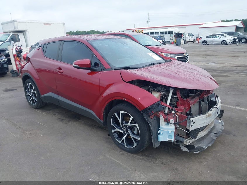 2018 TOYOTA C-HR auction photo 1