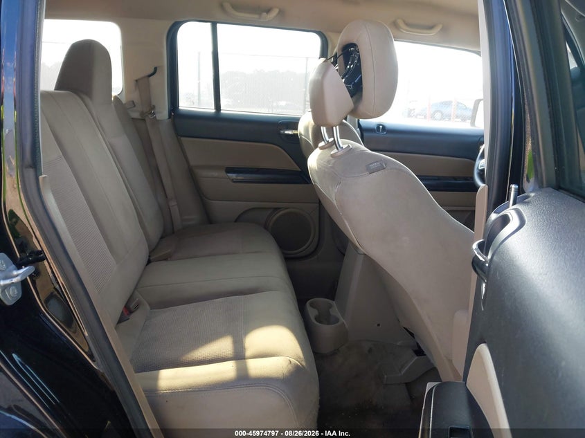 2016 JEEP PATRIOT auction photo 8