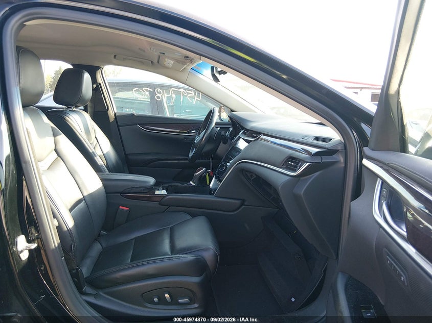 2016 CADILLAC XTS auction photo 5