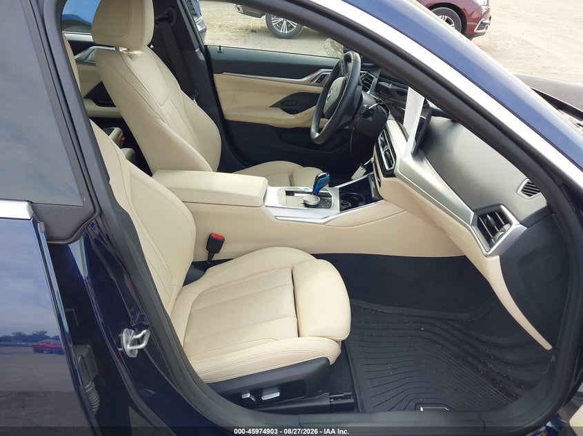 2023 BMW I4 auction photo 5