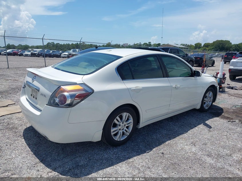 2010 NISSAN ALTIMA auction photo 4