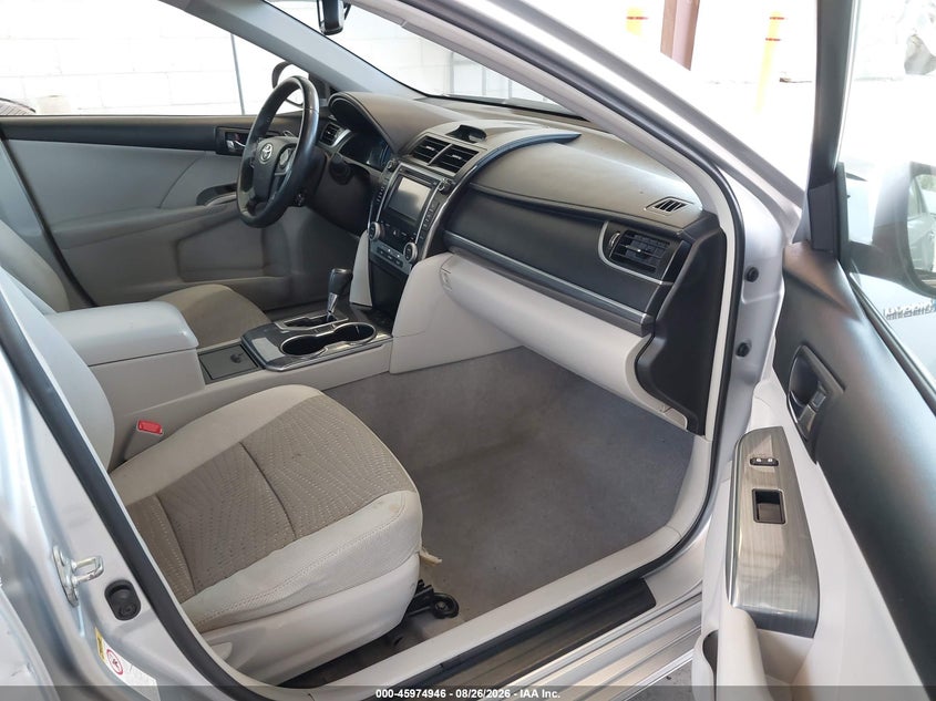 2014 TOYOTA CAMRY HYBRID auction photo 5
