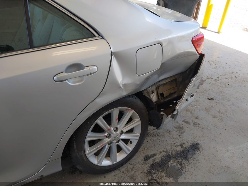 2014 TOYOTA CAMRY HYBRID auction photo 6
