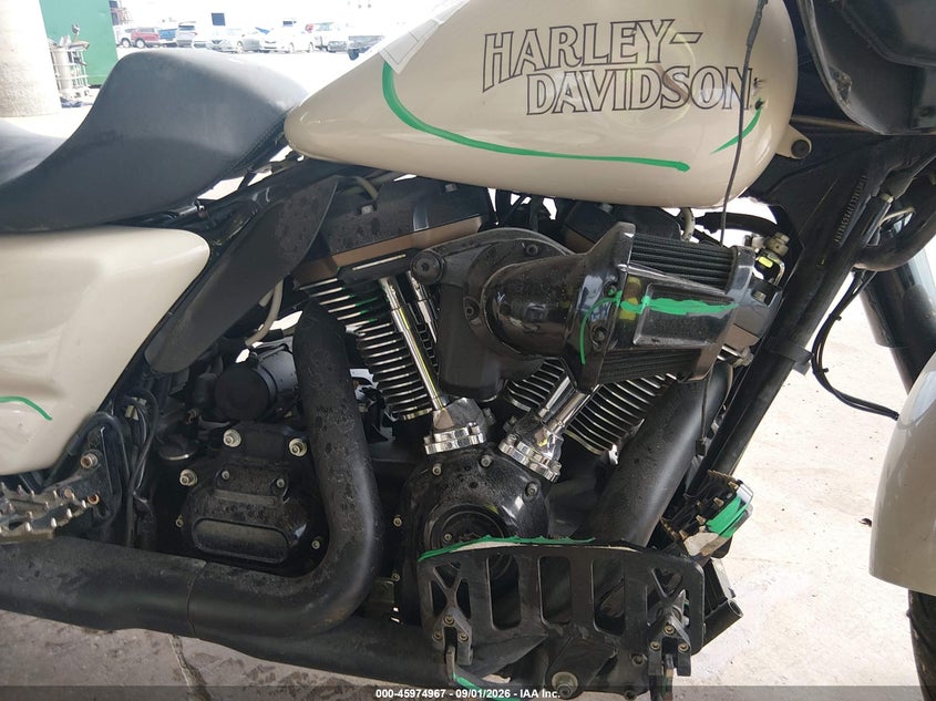 HARLEY-DAVIDSON FLTRXST 2023