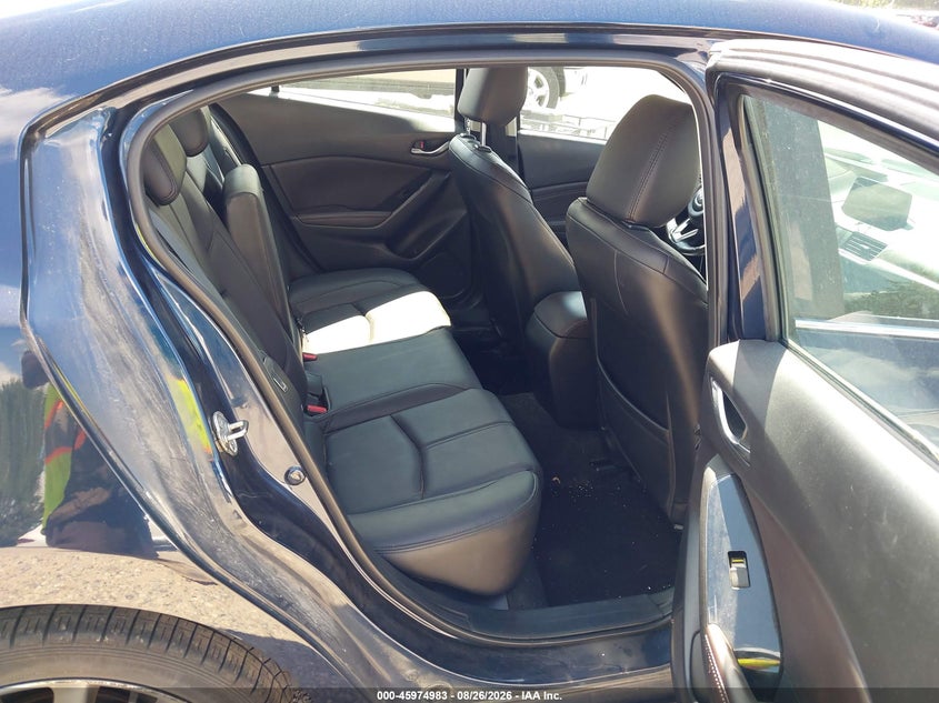 MAZDA MAZDA3 - zdjęcie 8