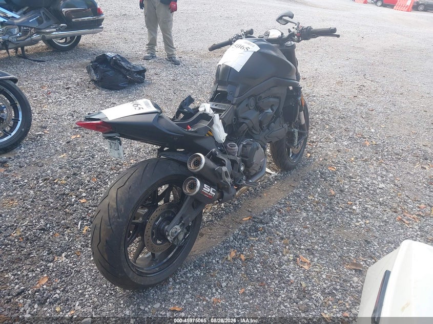 DUCATI MONSTER 2022