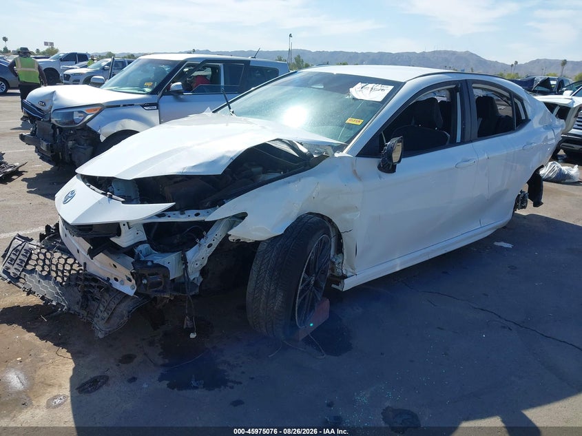 2025 Toyota Camry, Rollover, IAAI, VIN 4T1DAACK4SU144479 — photo 2