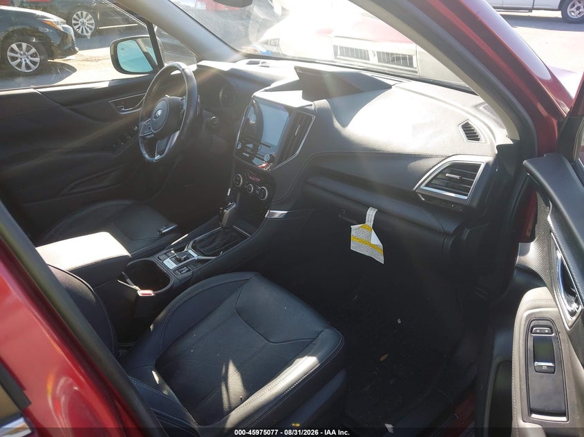 2020 SUBARU FORESTER auction photo 5