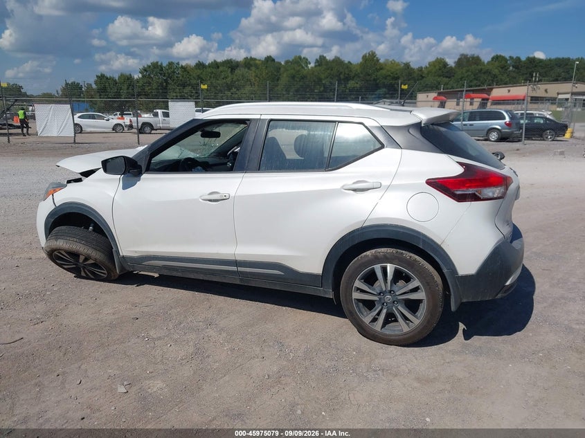 صورة 14 - NISSAN KICKS