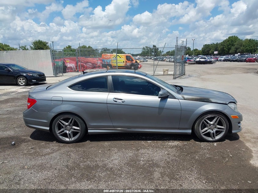 MERCEDES-BENZ C 250 2015 VIN WDDGJ4HB0FG374512