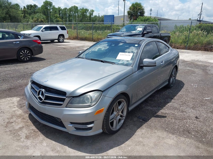MERCEDES-BENZ C 250 2015 VIN WDDGJ4HB0FG374512