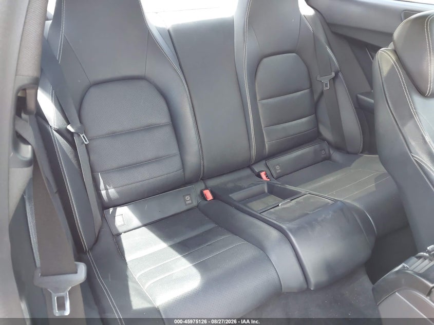 MERCEDES-BENZ C 250 2015 VIN WDDGJ4HB0FG374512