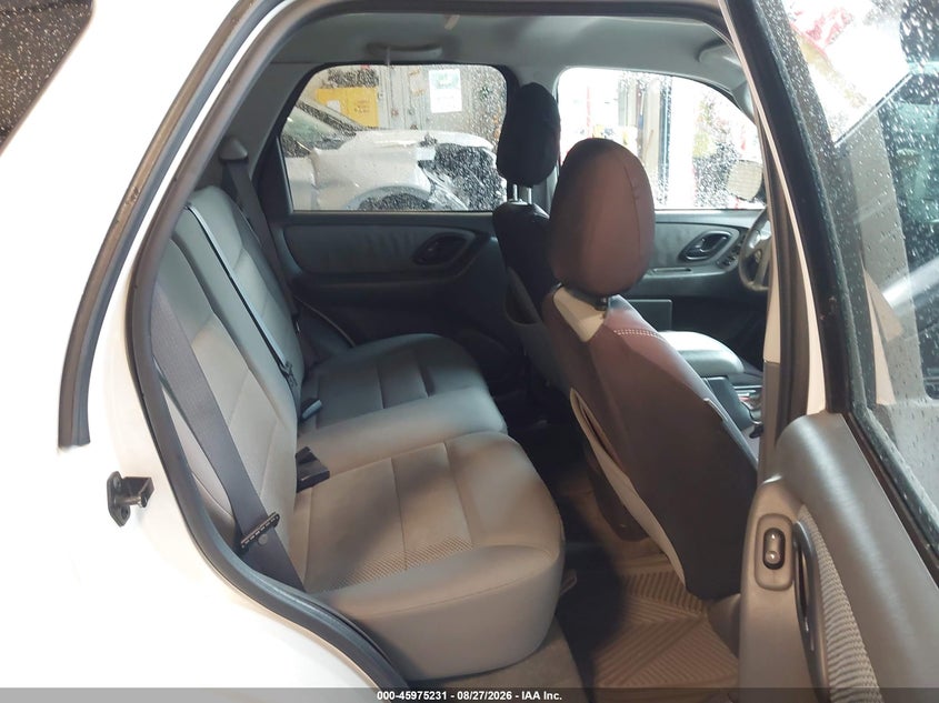 2006 FORD ESCAPE SPORT UTILITY VEHICLE 2.3L I-4 DOHC, REGULAR , 133HP