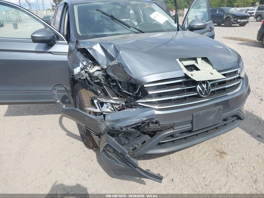 VOLKSWAGEN TIGUAN 2022 VIN 3VV2B7AX4NM169435