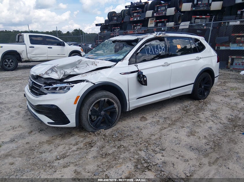 2023 Volkswagen Tiguan, Biohazard, IAAI, VIN 3VVCB7AX8PM12166 — photo 2