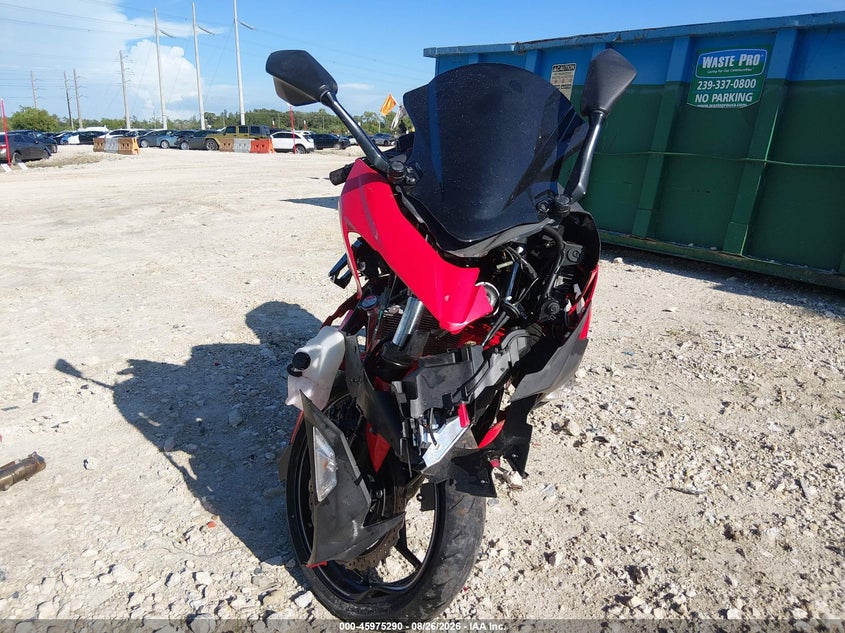 2021 KAWASAKI EX400 auction photo 5