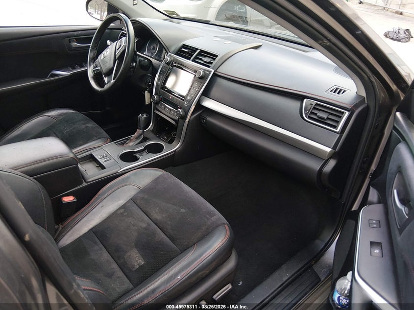TOYOTA CAMRY - zdjęcie 5