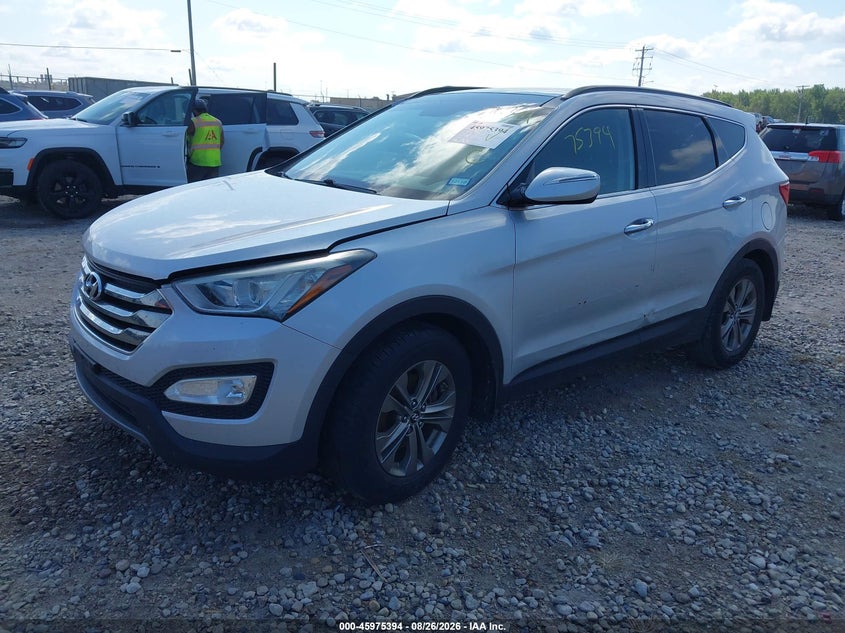 2014 Hyundai Santa Fe Sport 2.4L, Normal Wear & Tear, IAAI, VIN 5XYZU3LB0EG165588 — photo 2